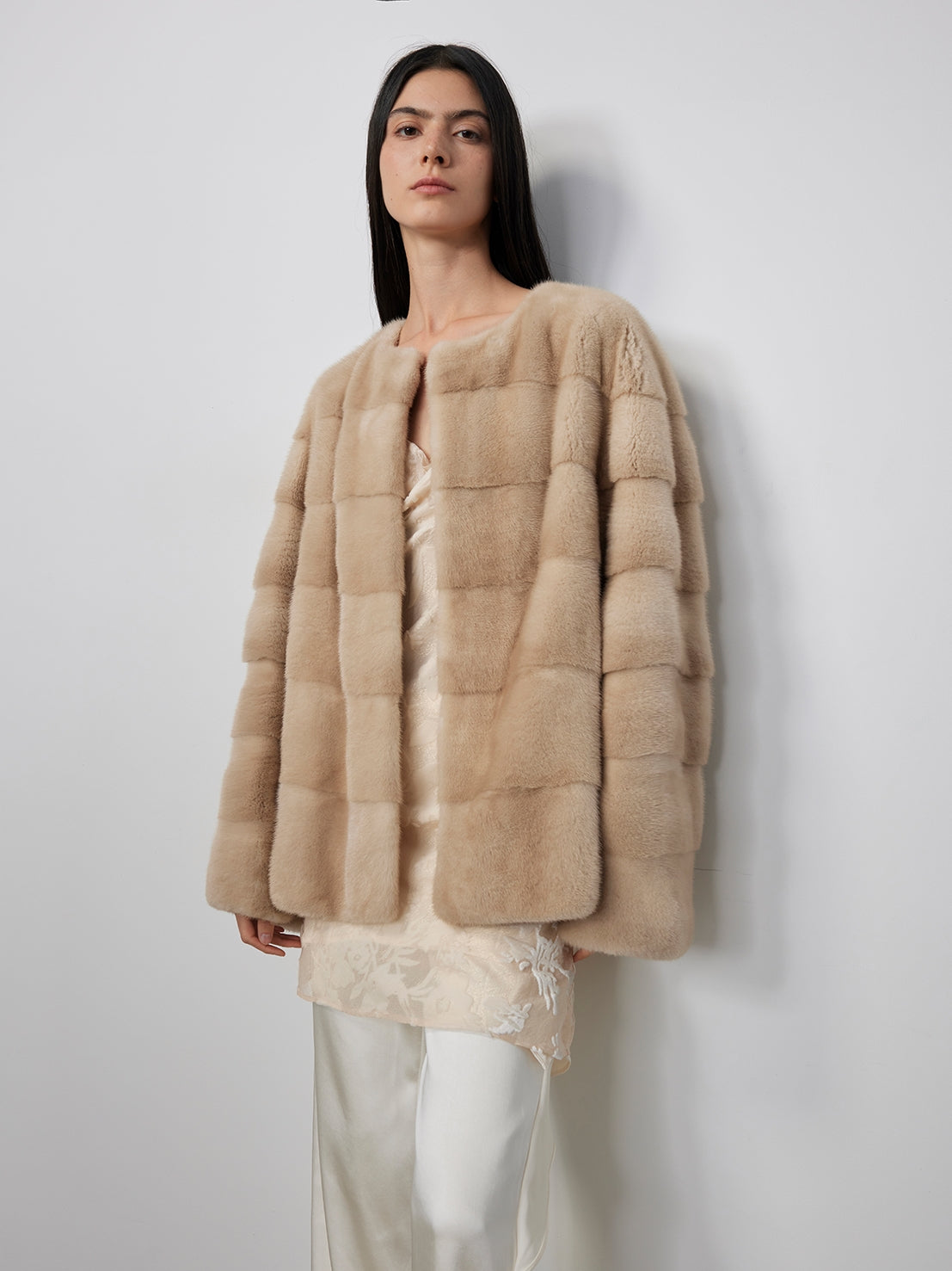 The Kopenhagen Edit — Retro Round-Neck Jacket in Standard-Level