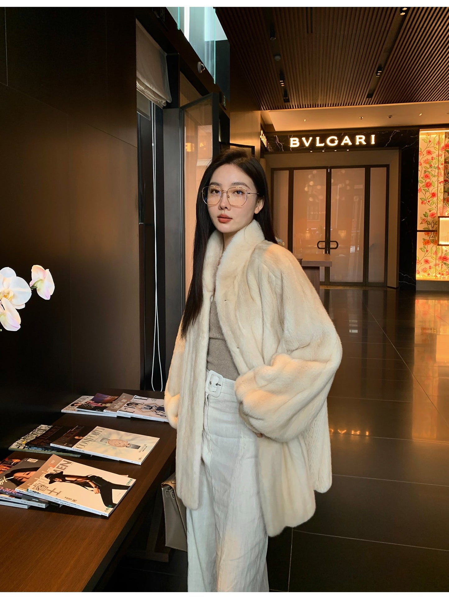 The Kopenhagen Violet — Velvet Whole Mink Stand-Collar Jacket