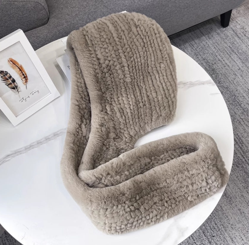 The Winter Veil — Double-Sided Rex Rabbit Fur Hat & Scarf Duo