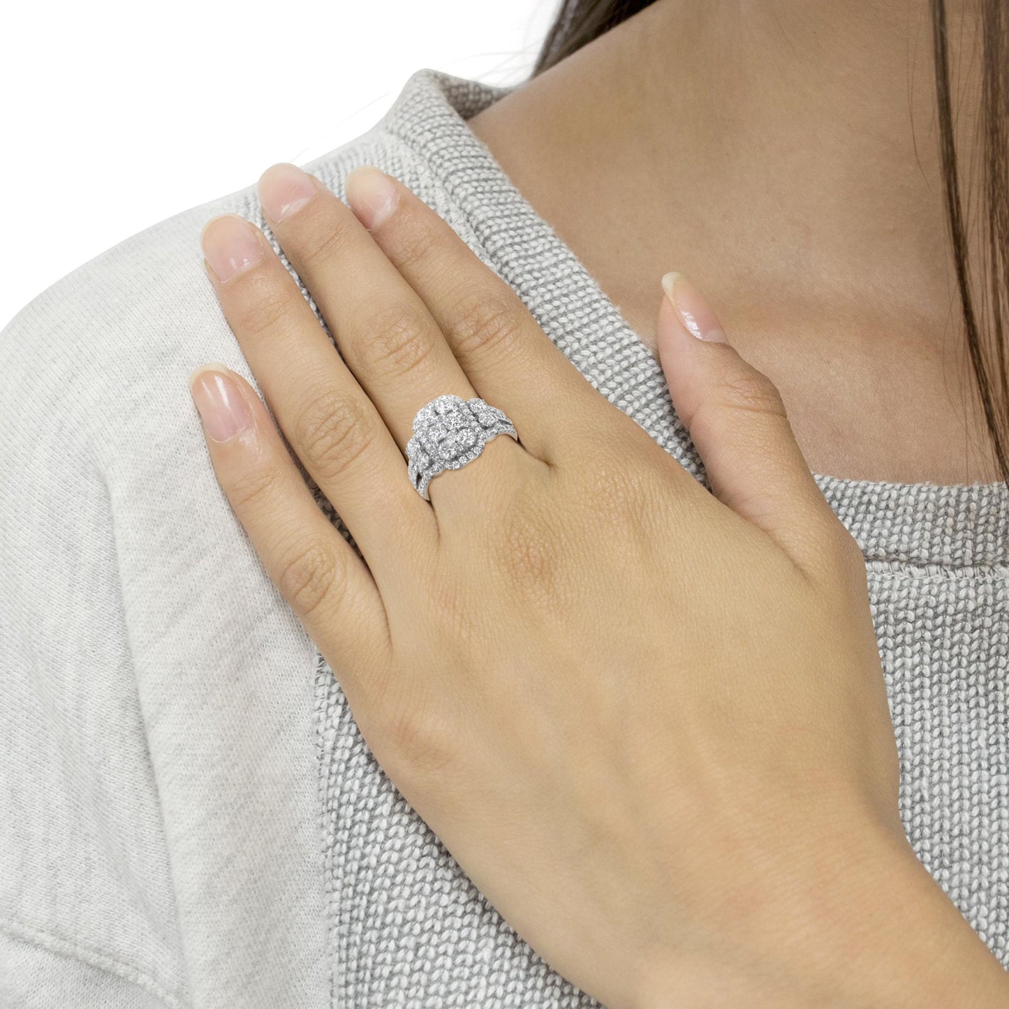 14K White Gold 2 1/4 CTTW Diamond Cocktail Cluster Ring