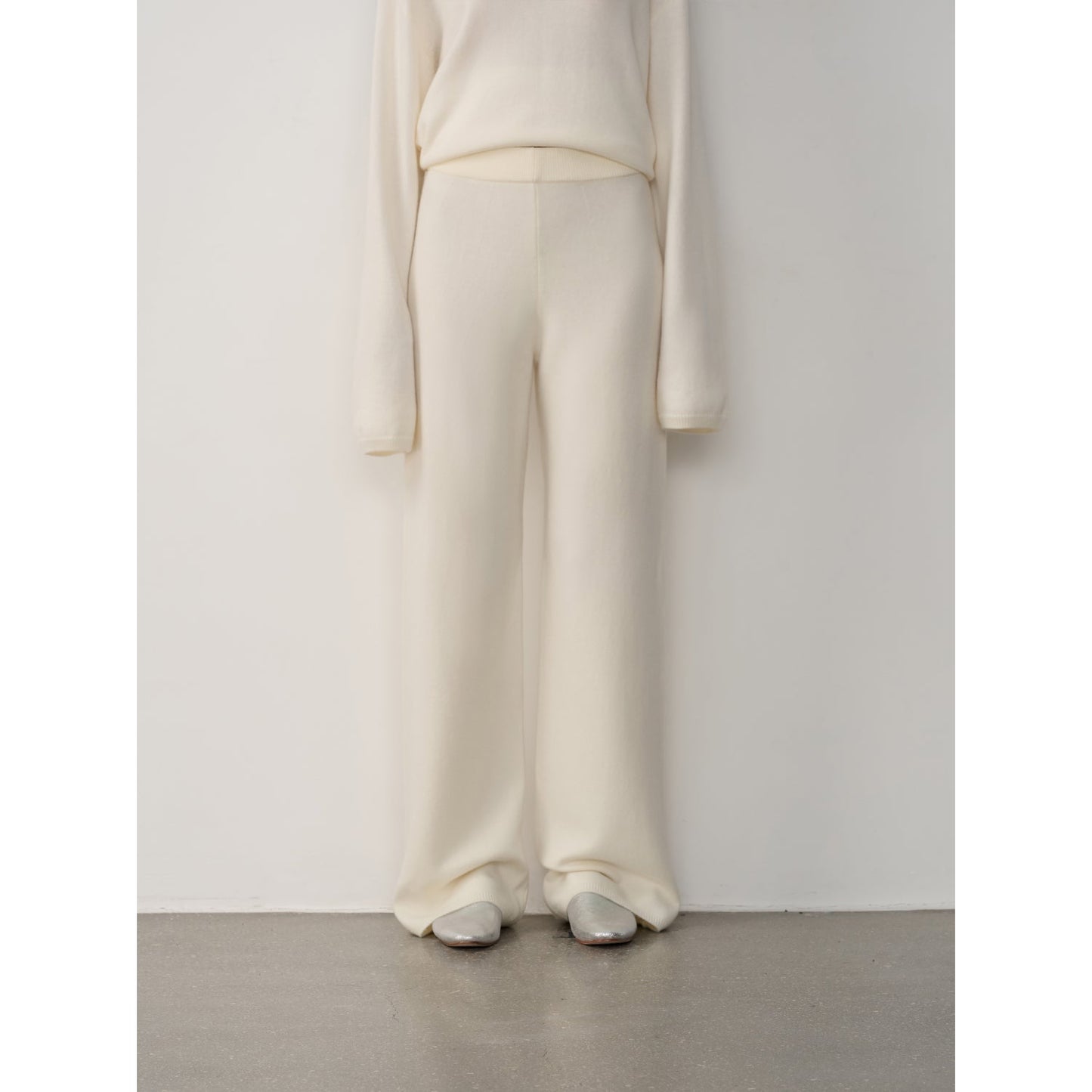 The Heirloom Lounge — 120S Merino Wool Knit Set