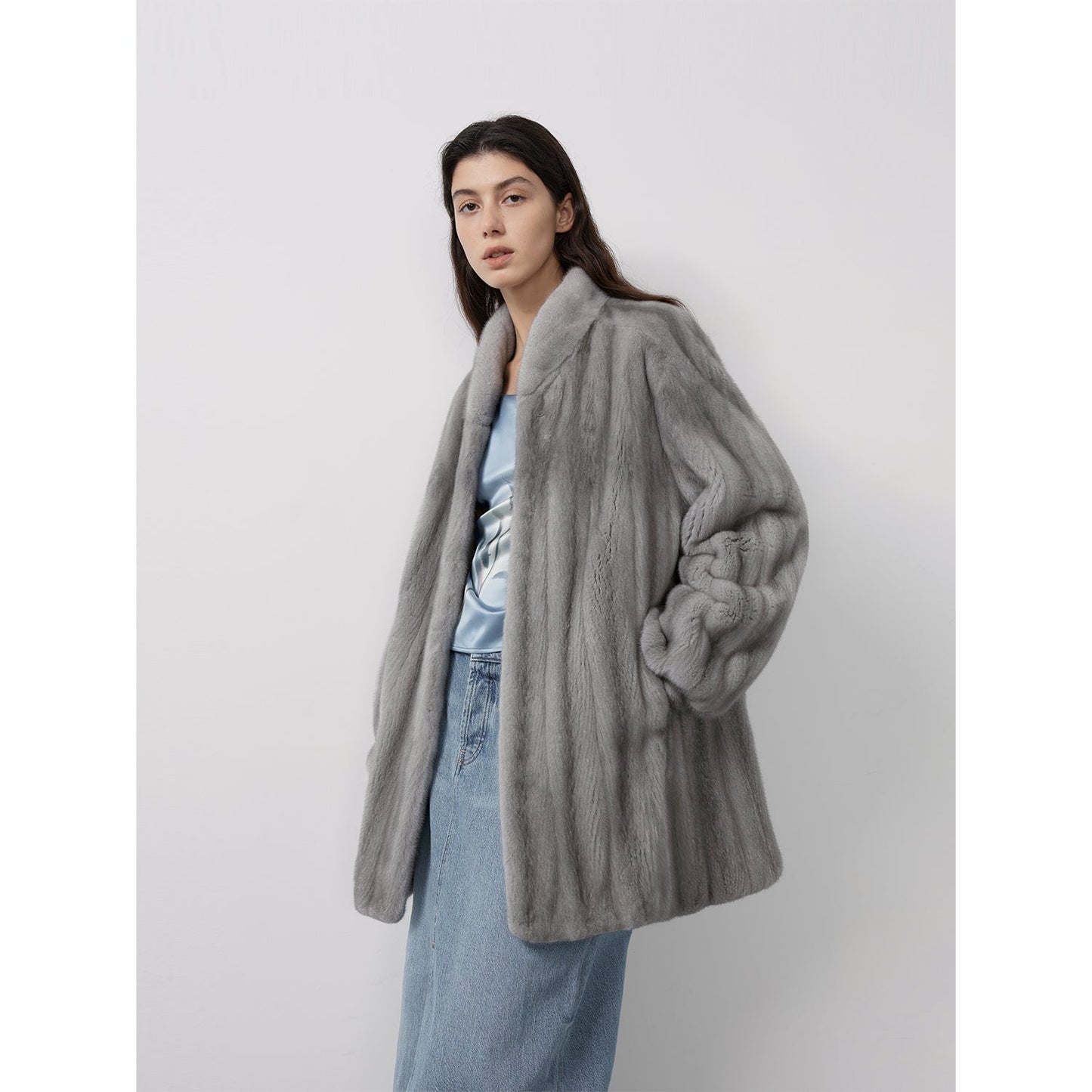 The Kopenhagen Violet — Velvet Whole Mink Stand-Collar Jacket