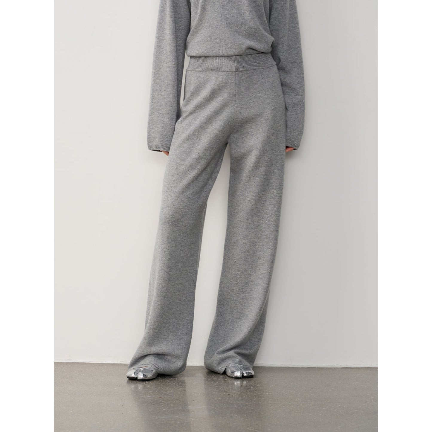 The Heirloom Lounge — 120S Merino Wool Knit Set