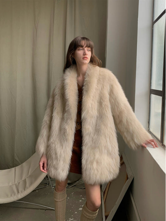 The Sable Suit — Off-Shoulder Fox Fur Jacket with Suit Collar